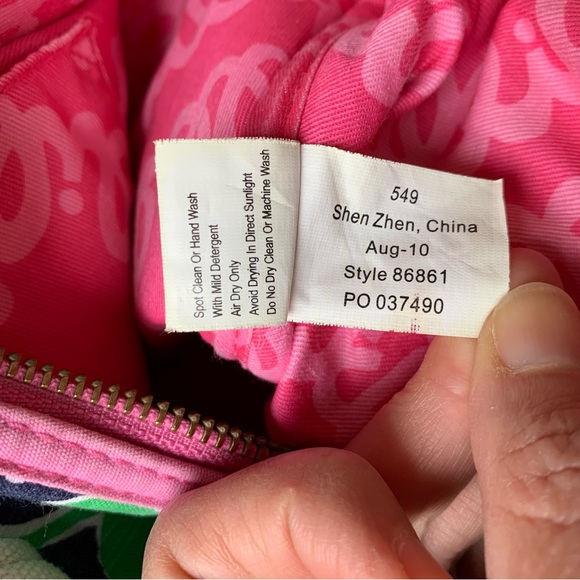 Lilly Pulitzer Floral Print Fabric Small Duffle Barrel Doctor Bag Shoulder Bag - Picture 16 of 16